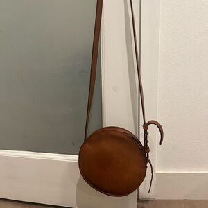 Madewell Round Simple Circle leather Crossbody Bag